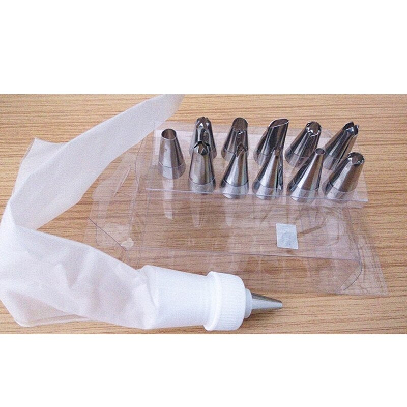 15 Pcs Cake Decorating Set Frosting Icing Piping Bag