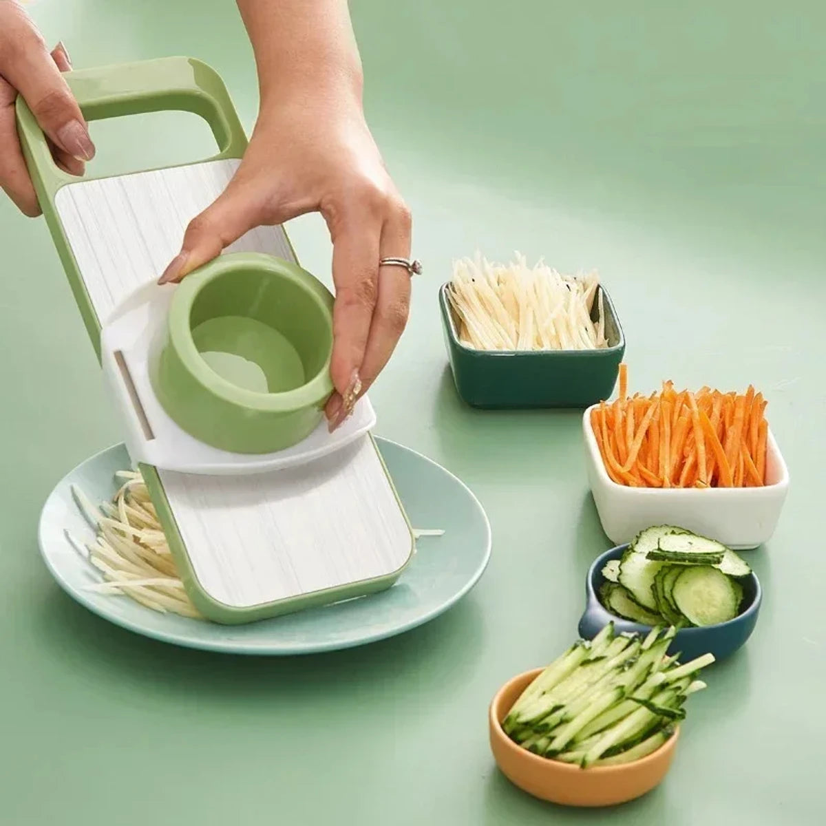 Kitchen 5 in 1 Stainless Steel Multifunctional Safe Manual Vegetable Slicer Cutter